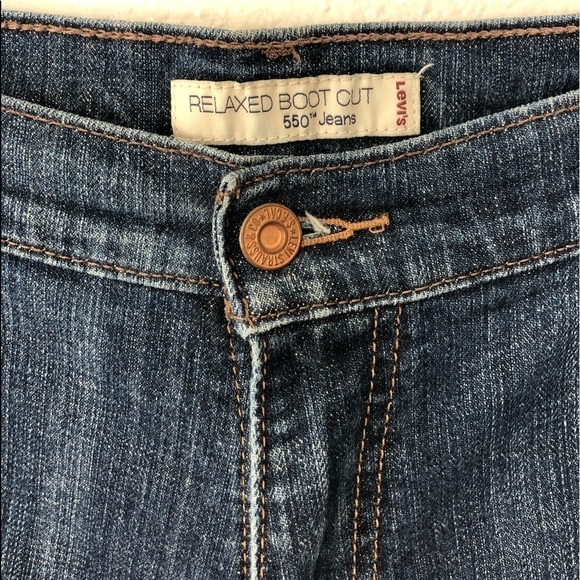 PLUS Levi’s Relaxed Boot Cut 550 Jeans - Picture 3 of 7